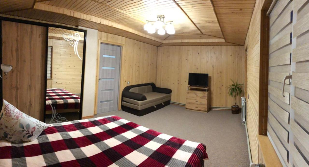 Карпатська Ніч Hotel Plave ภายนอก รูปภาพ